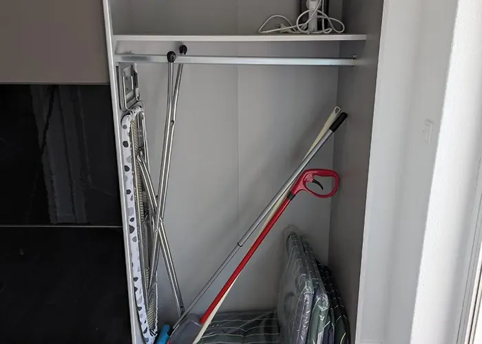 Appartement Grosse Frisch Renoviert In Bester Lage